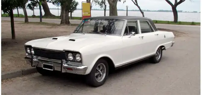 Oldtimer Beispielfahrzeug Weiterstadt Weißer Oldtimer – beispielhaftes Ankaufsfahrzeug in Weiterstadt